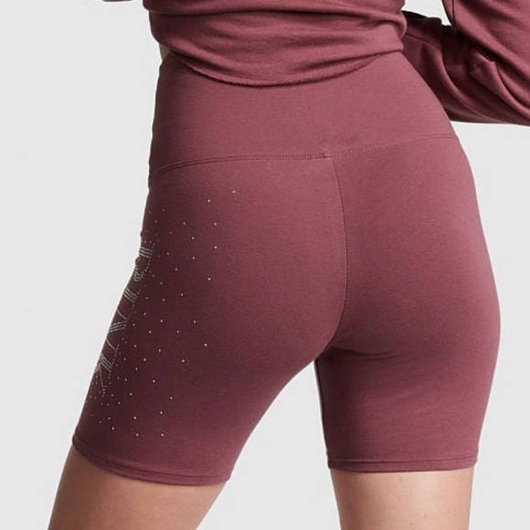 VS Pink SET Just Be Kind Graphic Tee & Morning Rose Shine Cotton Biker Shorts - Picture 6 of 13